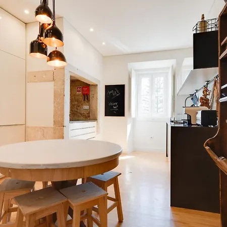 Charming Graca Apartment, Centre, Ttl354 Διαμέρισμα